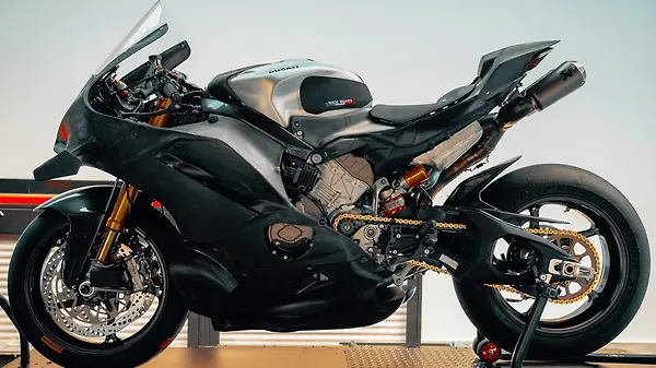 Barni Spark and Mectronik Unveil Electronics Kit for the Panigale V4