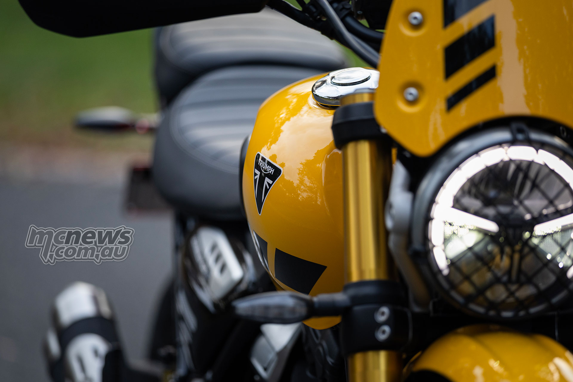 Triumph Scrambler 400 XC Test Ride: Tubeless Spoked Wheels and Real-World Versatility