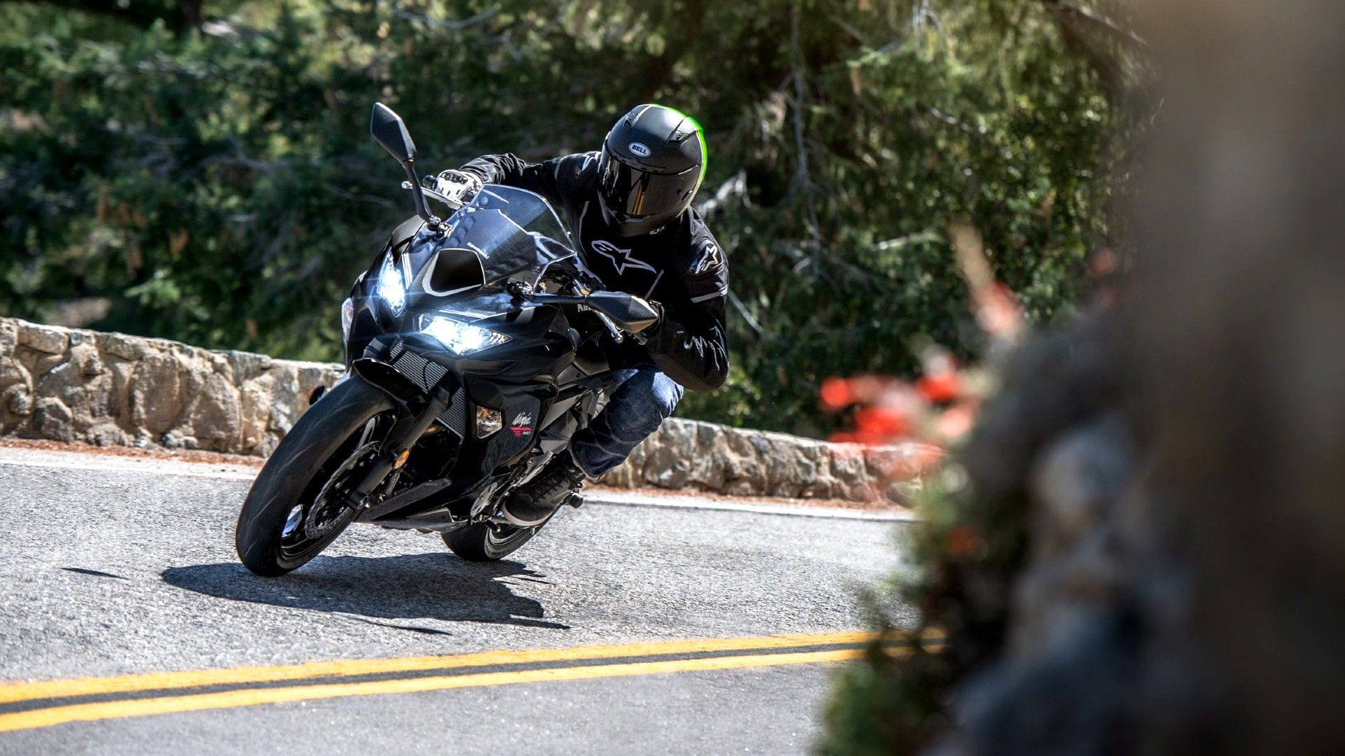 カワサキ、2026年型Ninja 650を快適性重視で再評価 米国84万円台