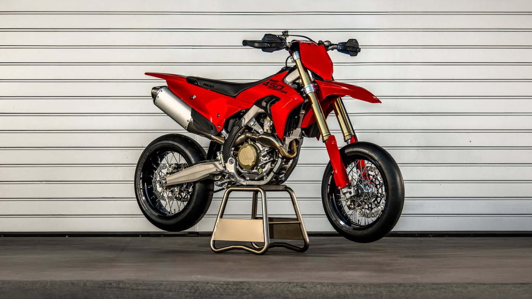 Ducati Unveils Brand's First Racing Supermoto 'Desmo450 SM,' Full Details Coming in September