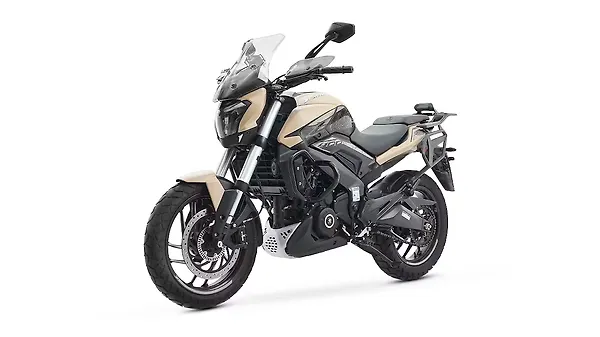 Bajaj「Dominar 400 Terra」コロンビア発売、冒険仕様の装備を追加