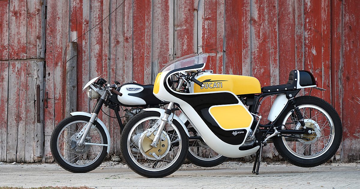 Two Vintage Ducati Singles From Union: A 1971 450 Desmo and a 1965 250, Study in Contrasts