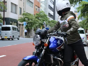 U-Turn Tips and How to Avoid a Low-Speed Tip-Over: Not Forcing It Is the Real Key
