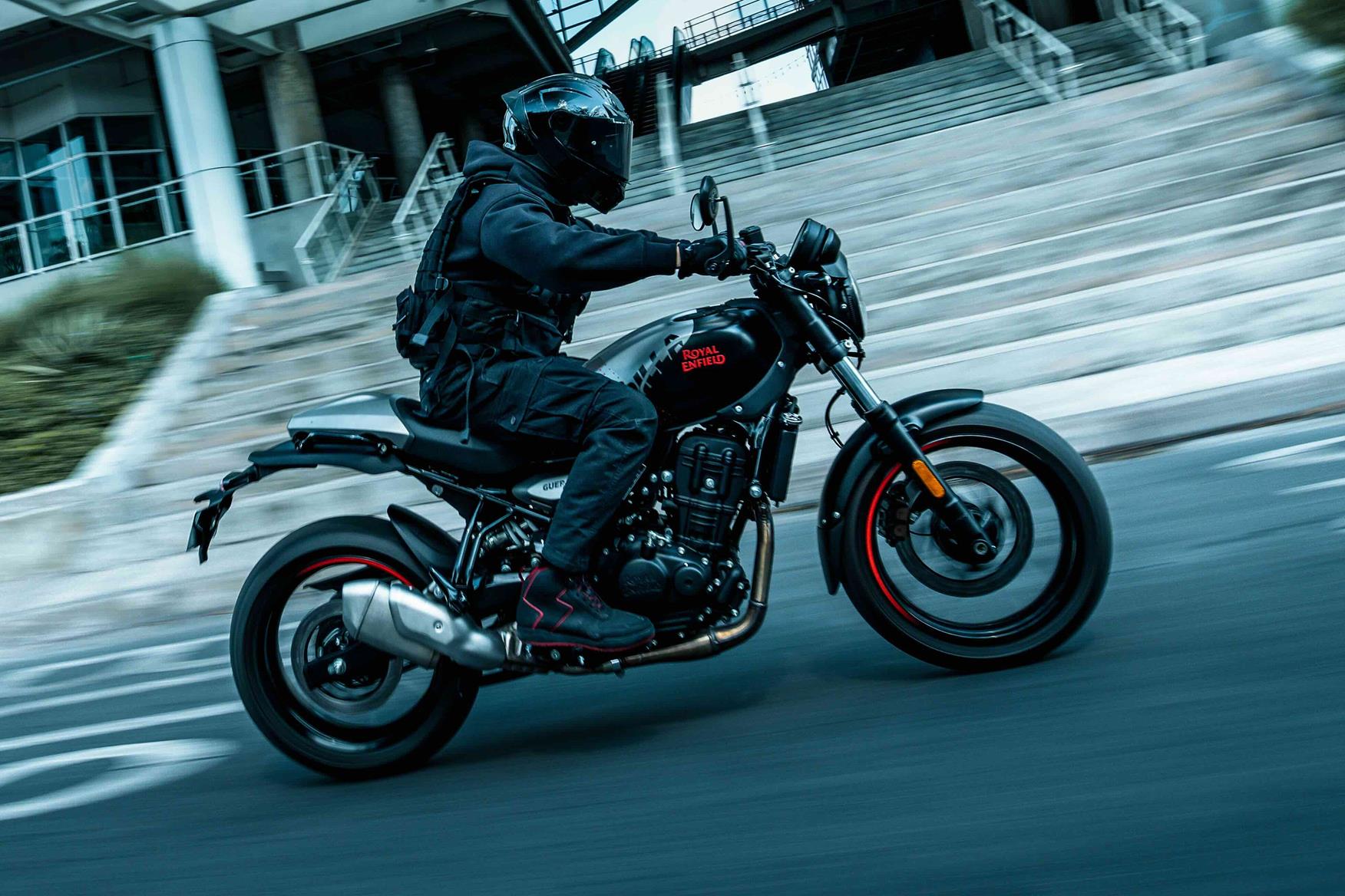 Royal Enfield Unveils Sportier Guerrilla 450 APEX