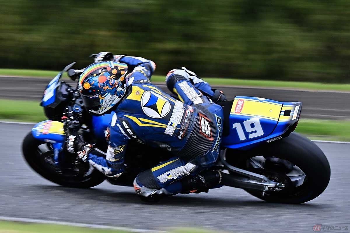 モリワキ「CB1000F」で鉄馬初参戦、21歳・堀絢人が挑んだ初のリッター戦